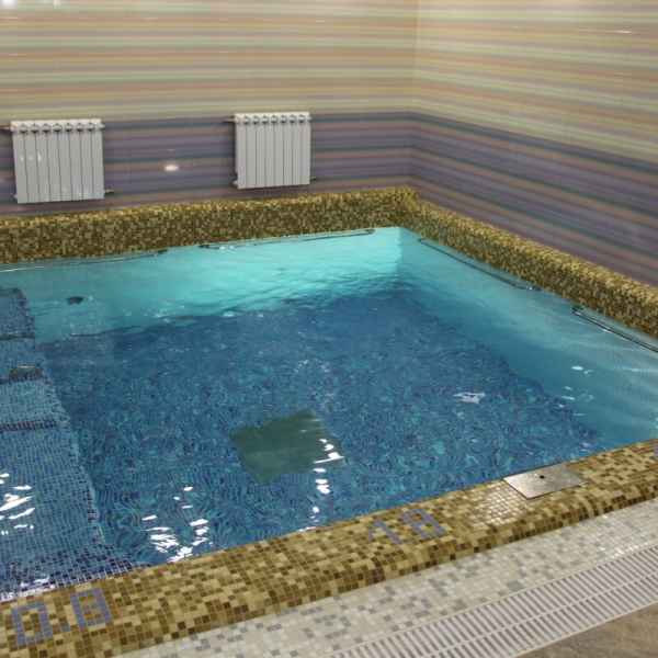 мозаичный бассейн в верхней пышме