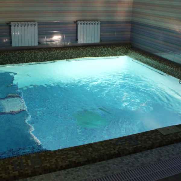 мозаичный бассейн в верхней пышме