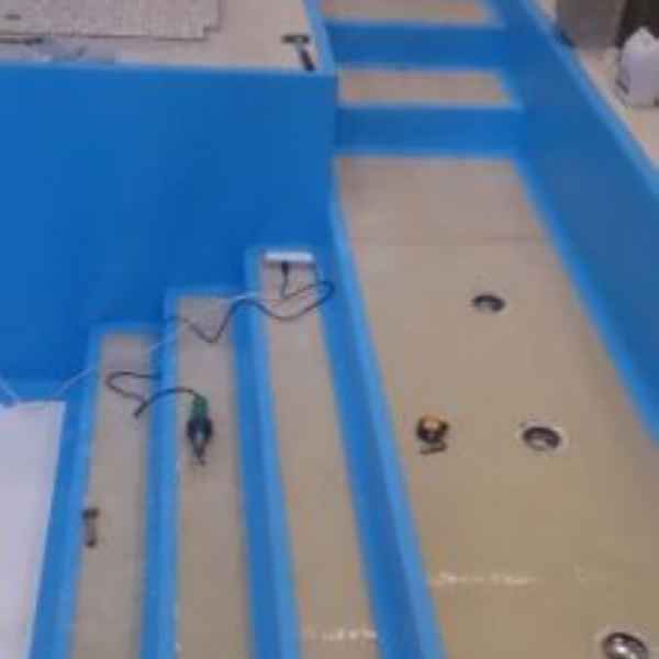 монтаж пленки бассейна