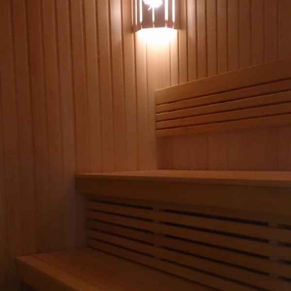 отделка сауны изоплит